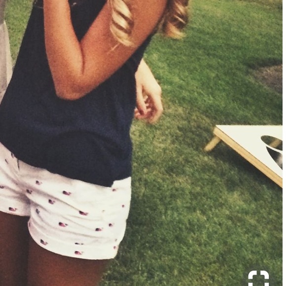 Vineyard vines ® shorts - Picture 1 of 6